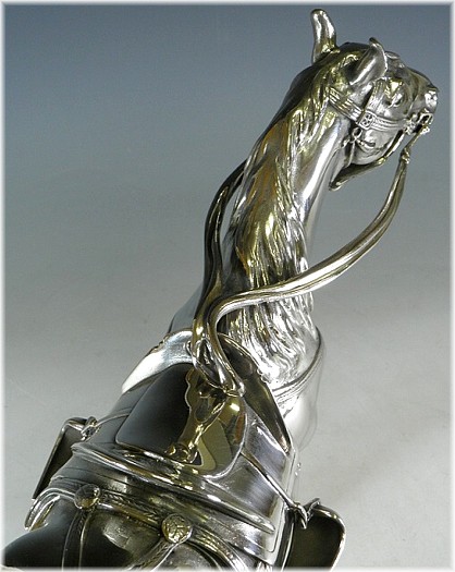 японская серебрянная скульптура Самурайская Лошадь, деталь