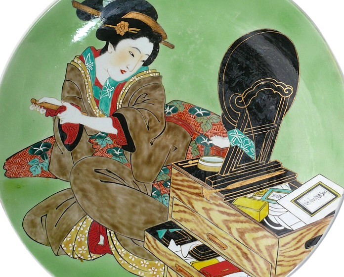 роспись на японском фарфоровом интерьерном блюде эпохи Эдо