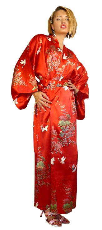 шелковый халат в японском стиле