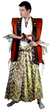 одежда самурая дзинбаори