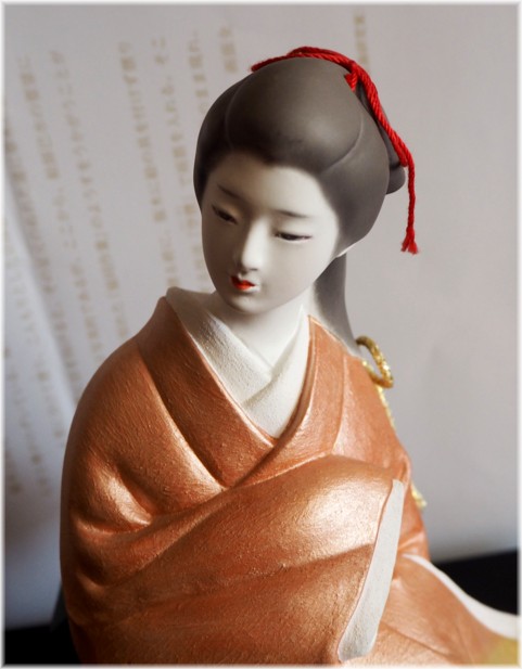 японская статуэтка Девушка в кимоно, Хаката